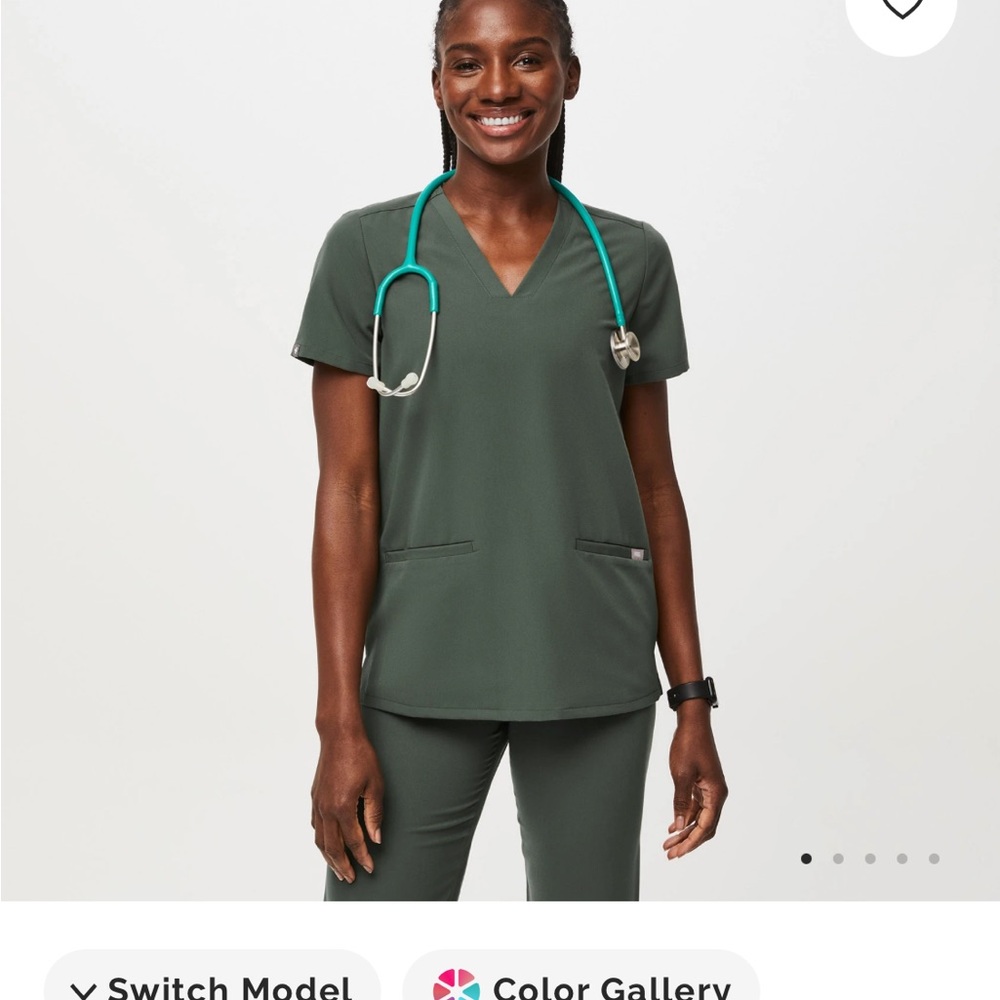 Figs Women’s Casma Three Pocket Scrubs Top Moss Army Green ( PO#2491). medium